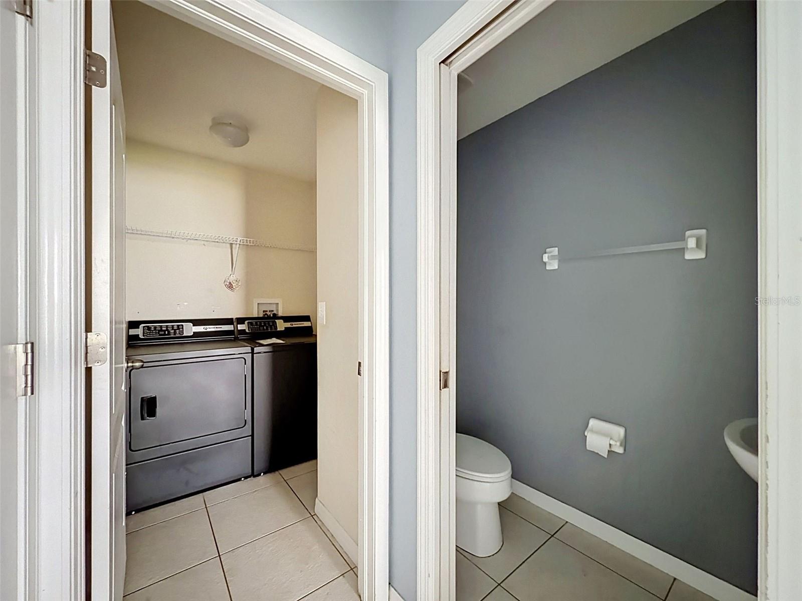 12611 CHENWOOD AVE — photo 23