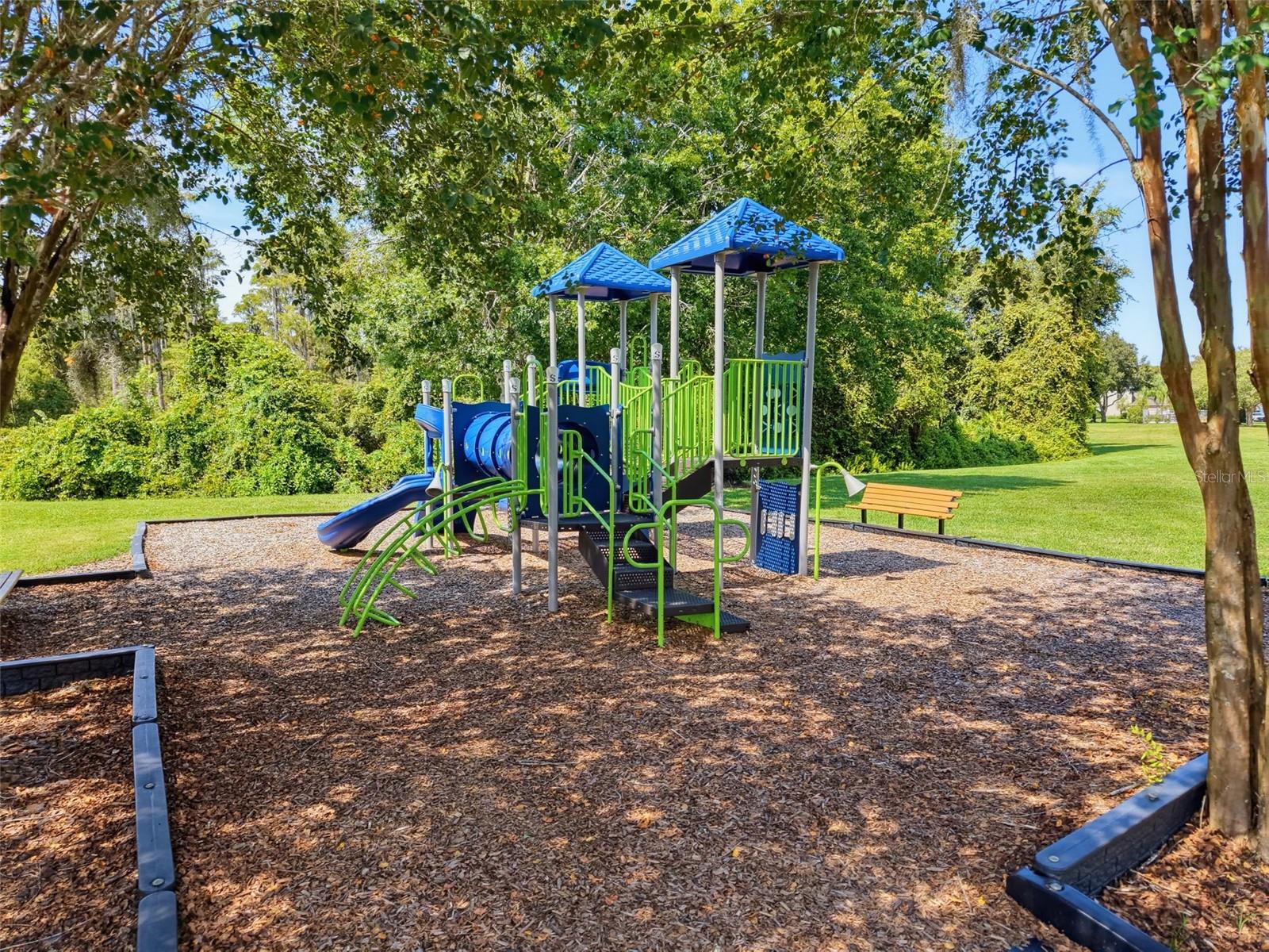 12611 CHENWOOD AVE — photo 28