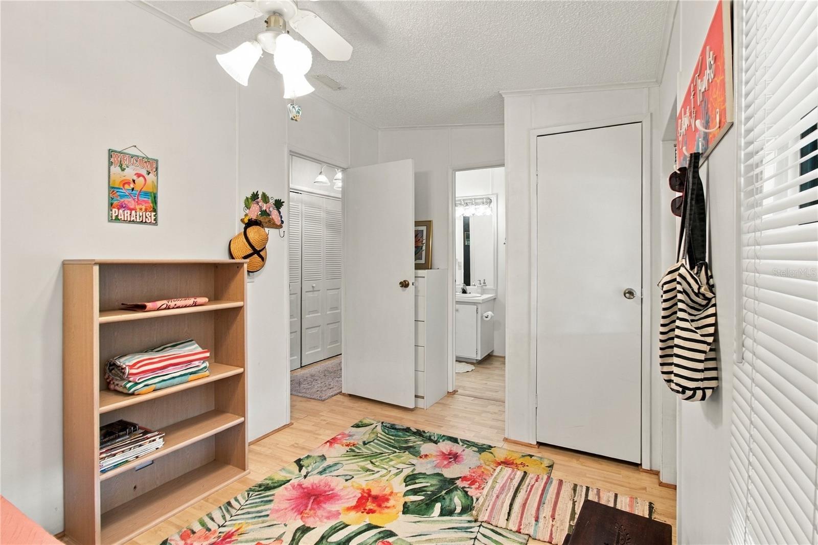 15 MEADOWLARK CIR — photo 37