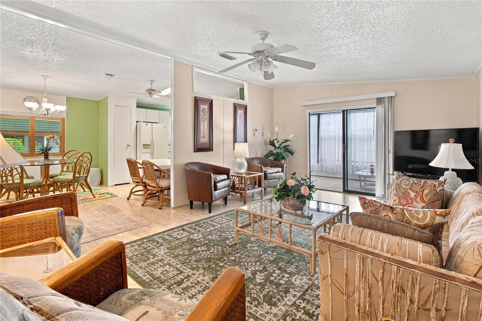 15 MEADOWLARK CIR — photo 22