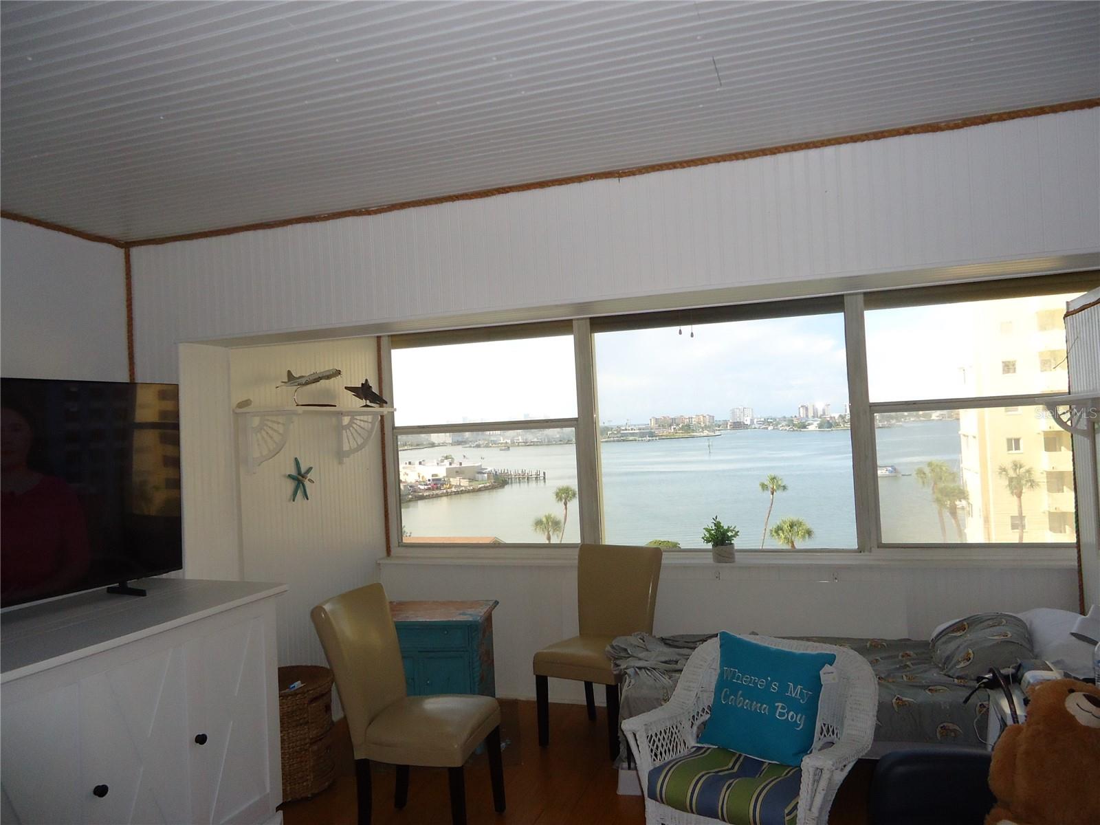 4550 COVE CIR #605 — photo 7