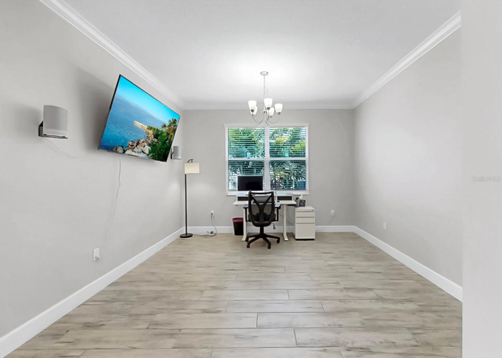 954 SIGNET DR — photo 24