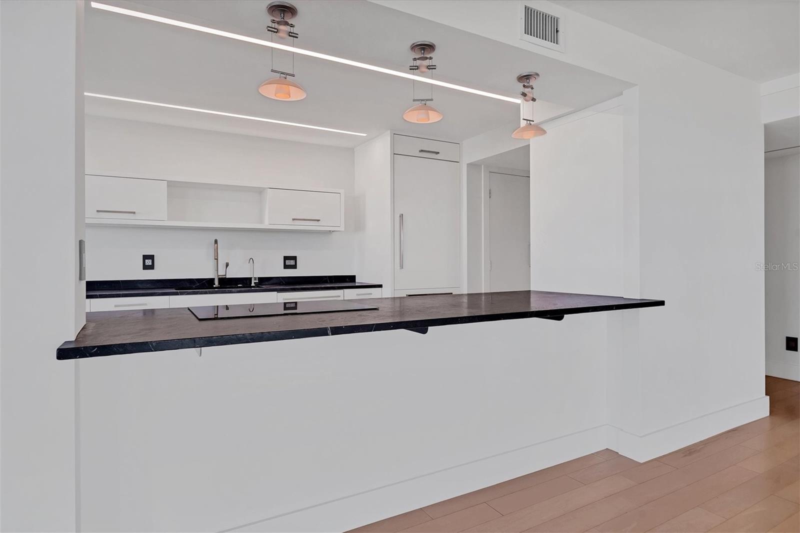 1111 N GULFSTREAM AVE #6A — photo 9