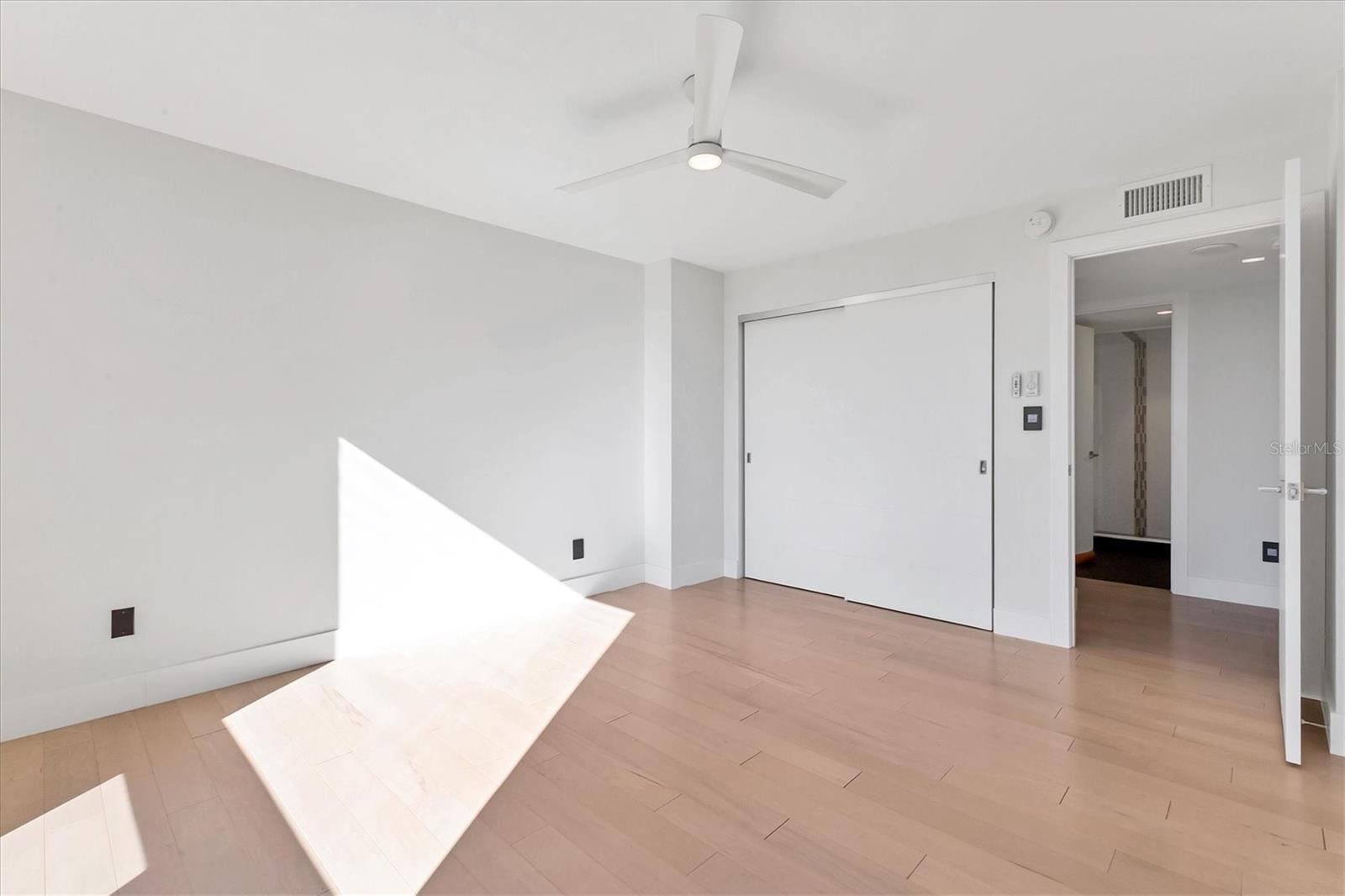 1111 N GULFSTREAM AVE #6A — photo 18