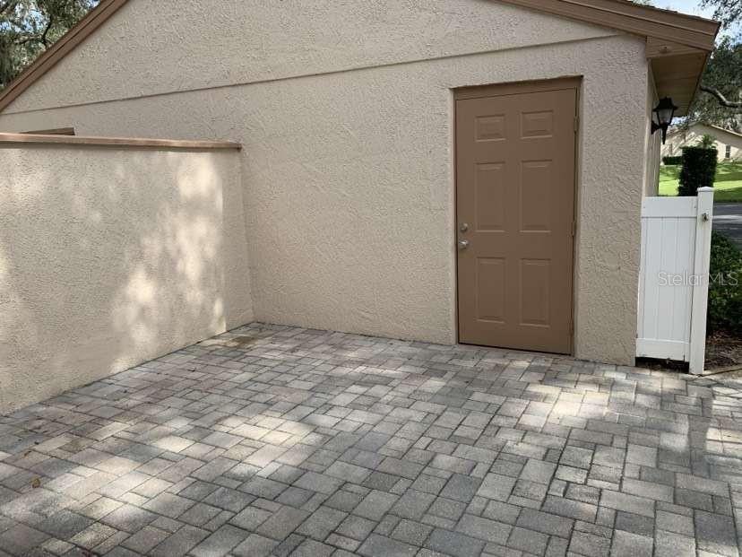 13136 CYPRESS HILL DR — photo 21