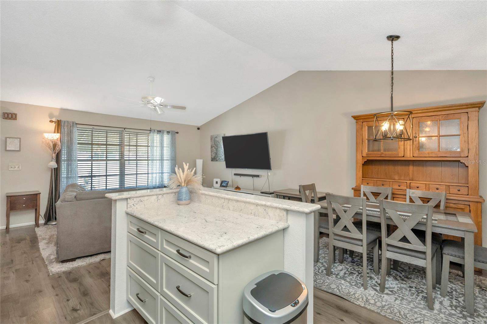 7508 COMO DR — photo 10