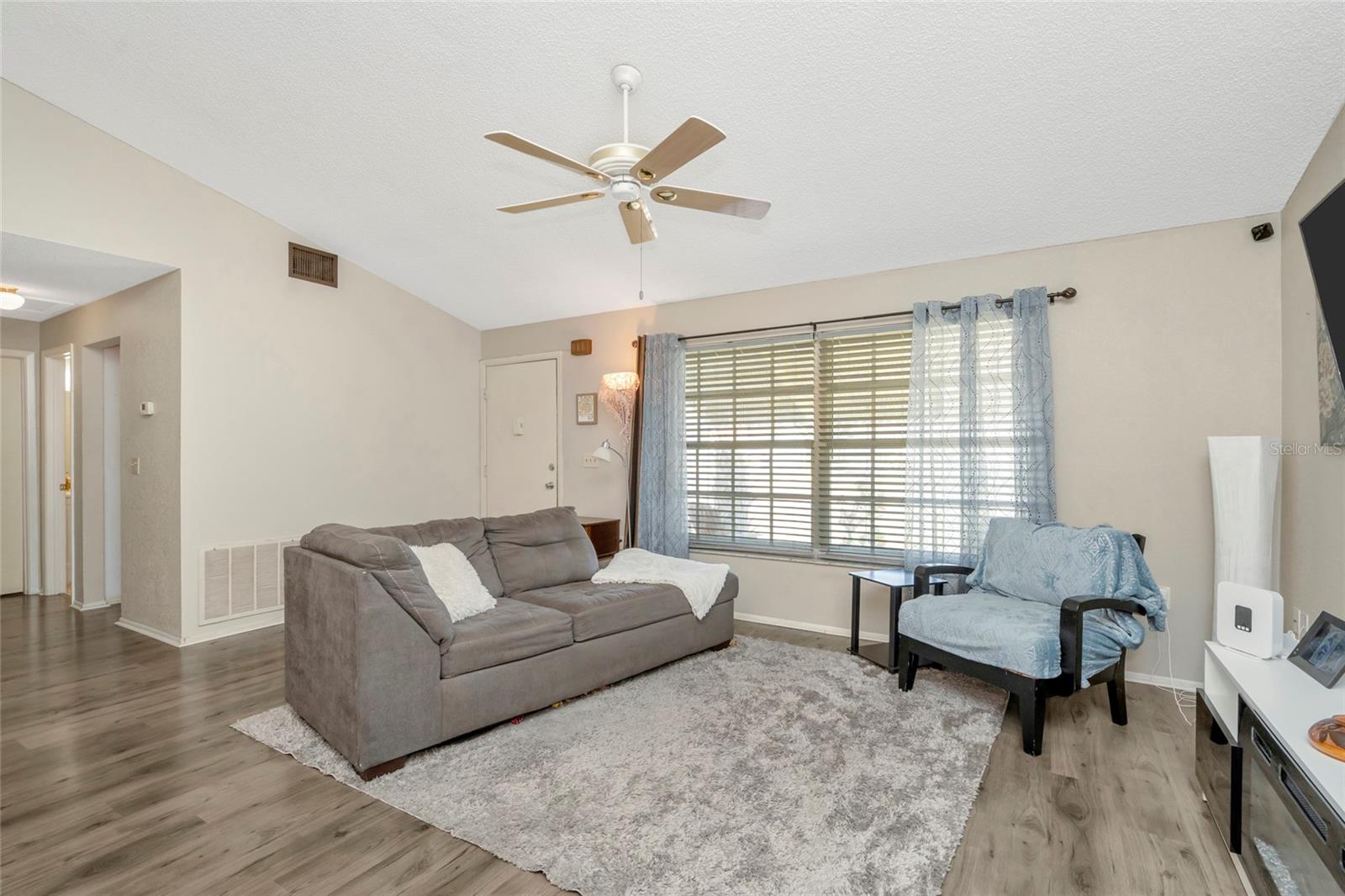 7508 COMO DR — photo 6