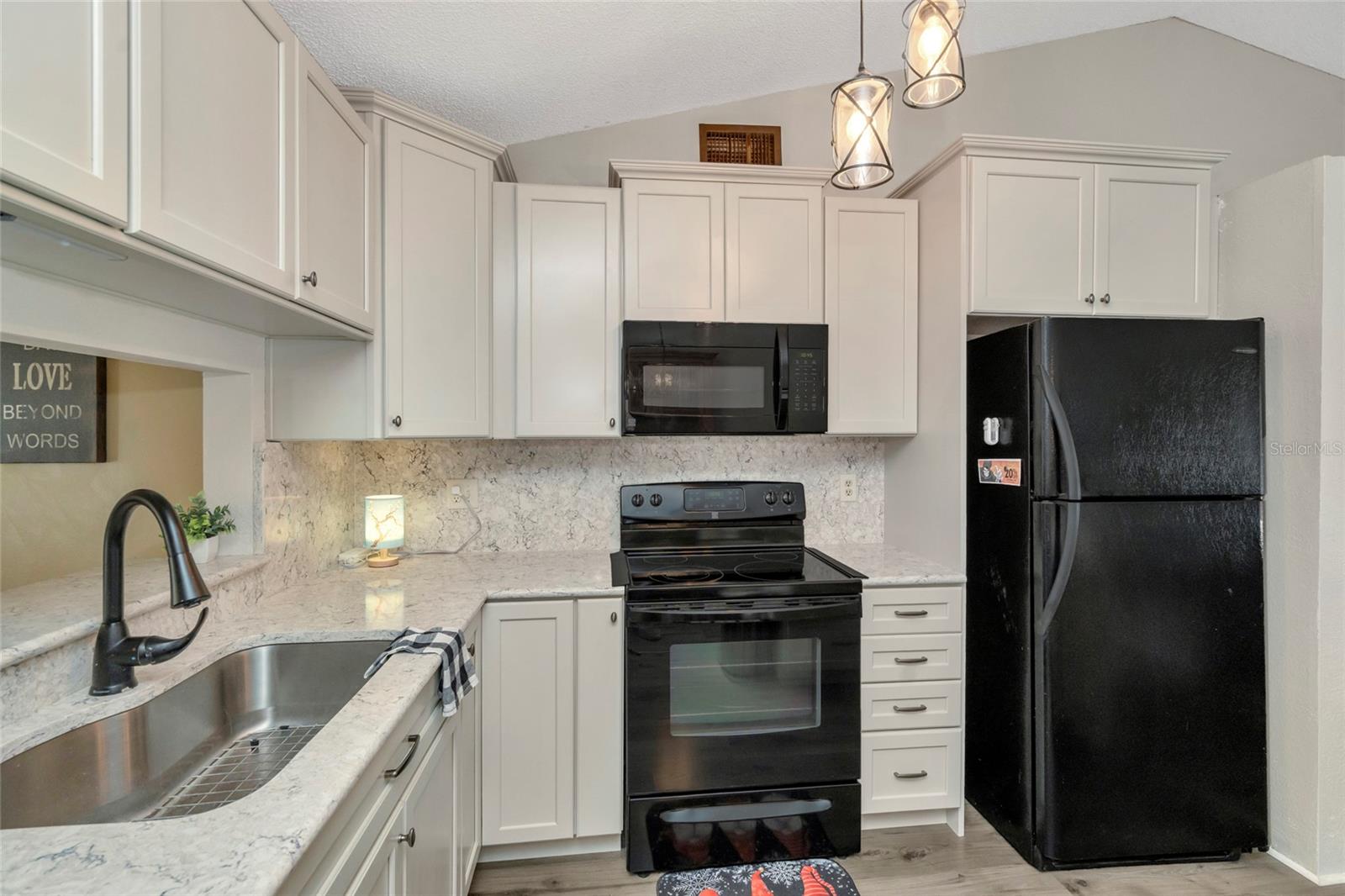 7508 COMO DR — photo 15