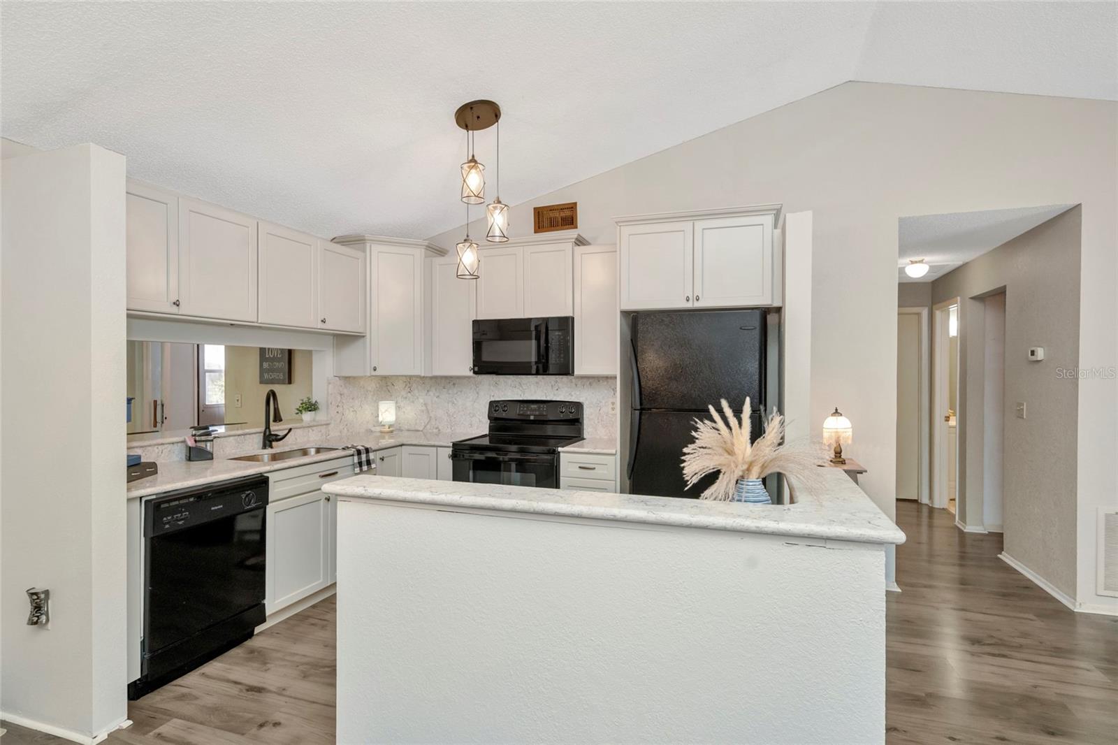 7508 COMO DR — photo 12