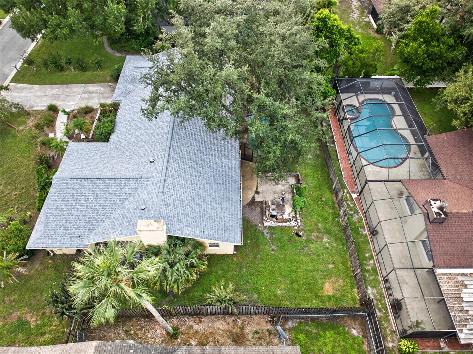 531 GARRARD DR — photo 50