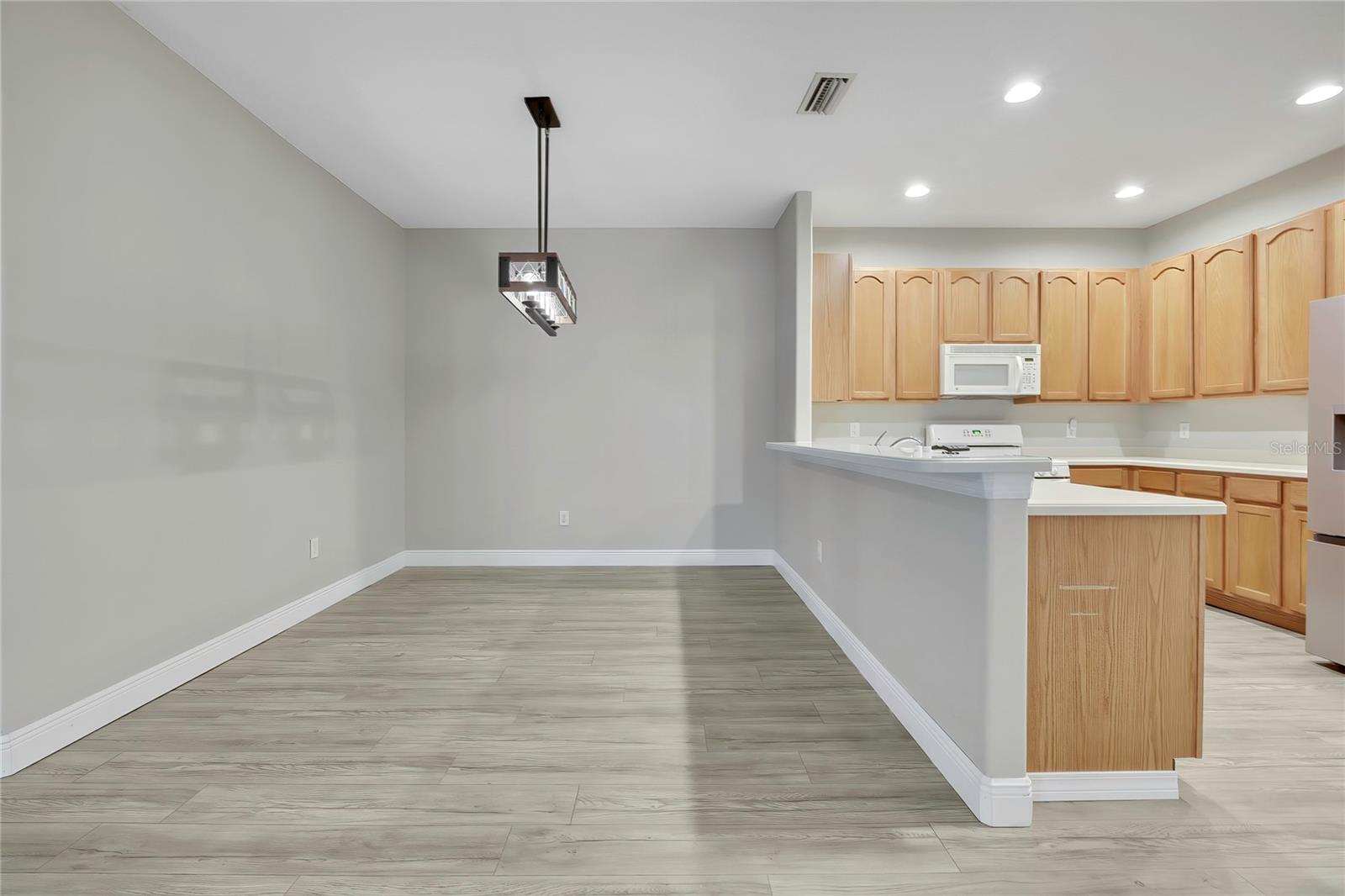 2815 TORRANCE DR — photo 9
