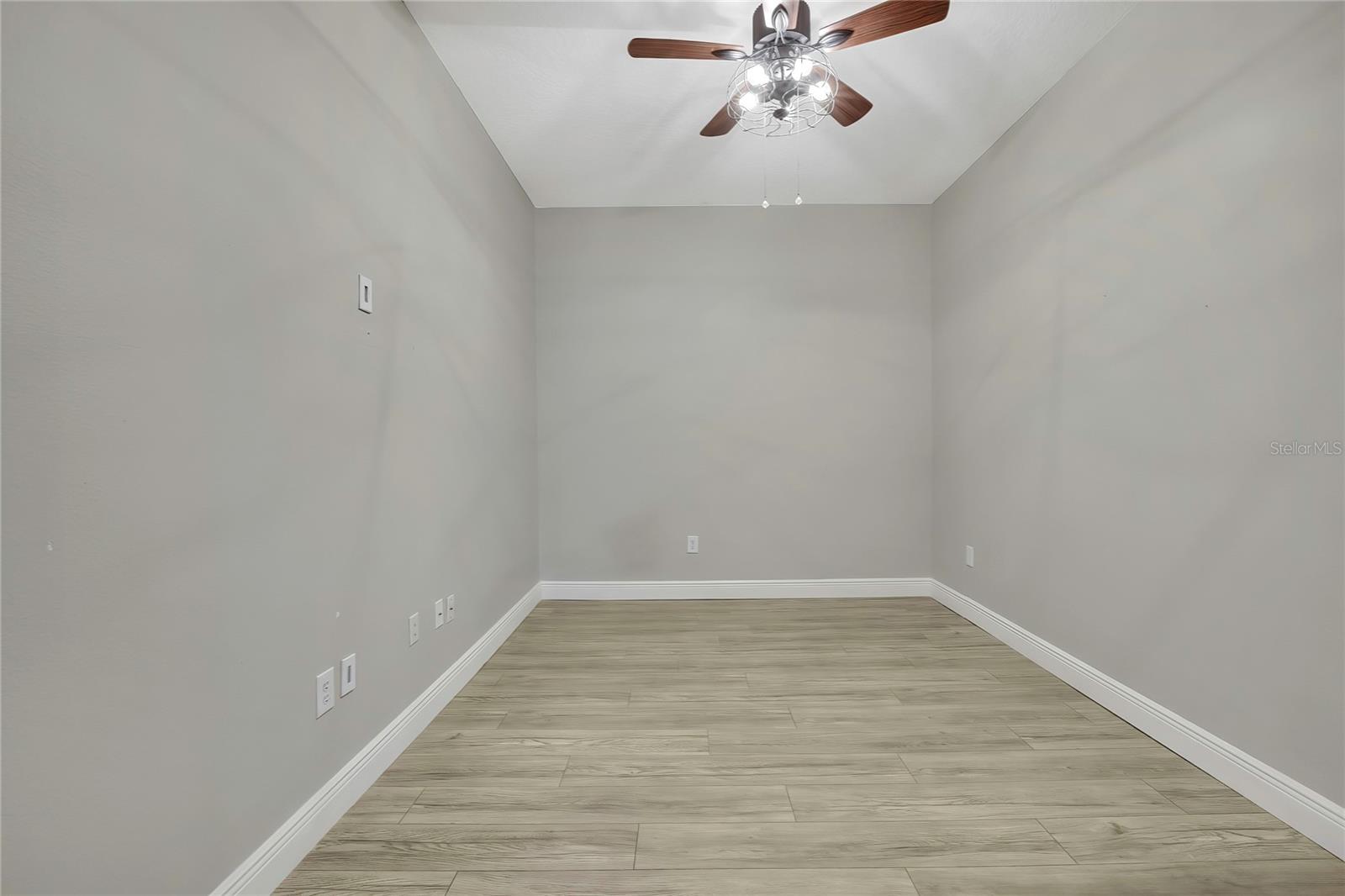 2815 TORRANCE DR — photo 17