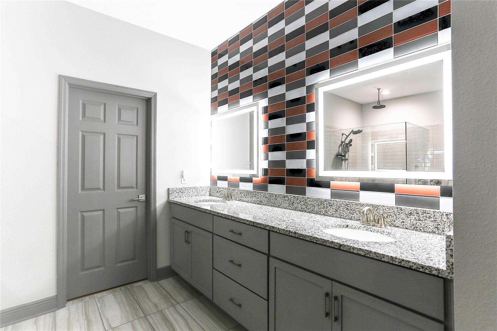 19357 HAWK VALLEY DR — photo 33