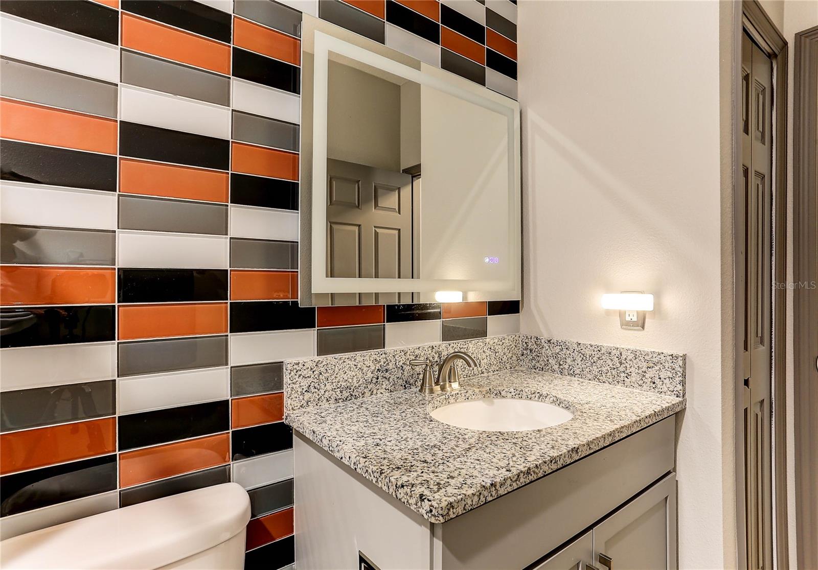 19357 HAWK VALLEY DR — photo 12