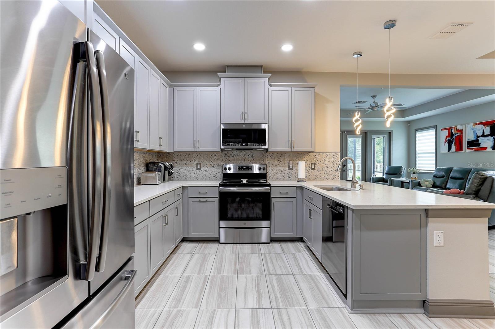 19357 HAWK VALLEY DR — photo 18