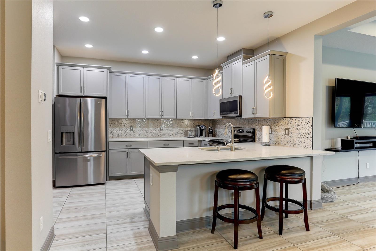 19357 HAWK VALLEY DR — photo 16