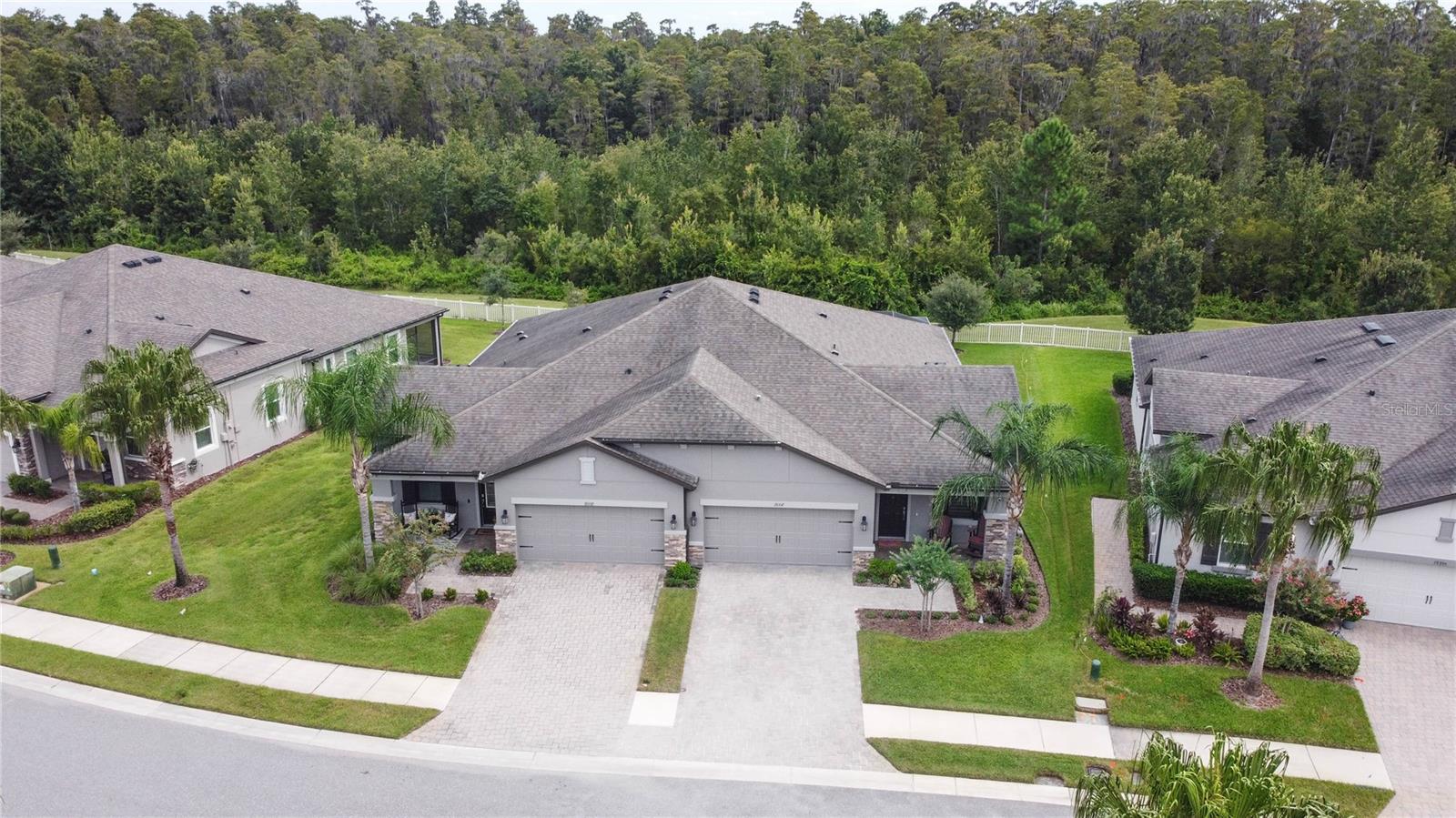 19357 HAWK VALLEY DR — photo 2
