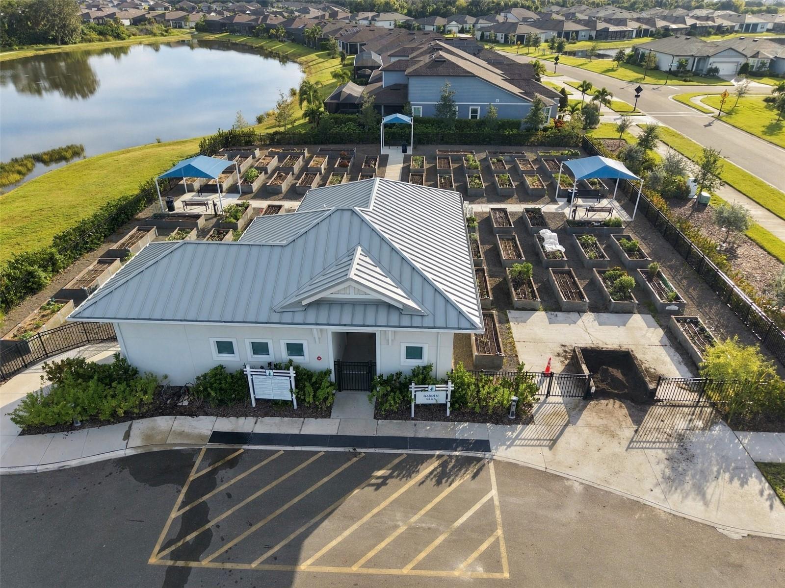 9260 BALLASTER POINTE LOOP — photo 45