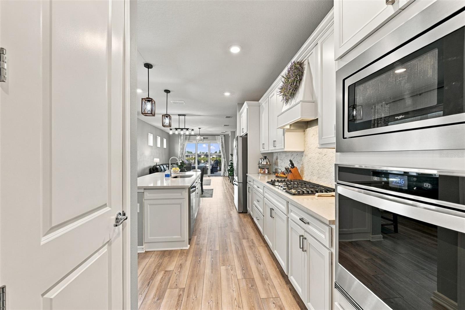 9260 BALLASTER POINTE LOOP — photo 18