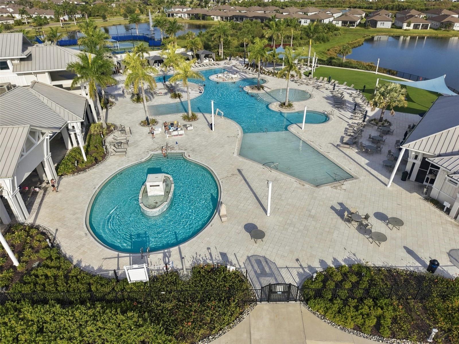 9260 BALLASTER POINTE LOOP — photo 43