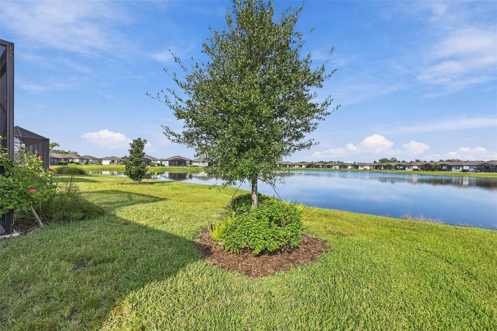 9260 BALLASTER POINTE LOOP — photo 38