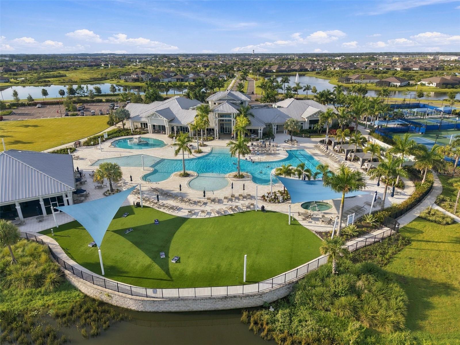 9260 BALLASTER POINTE LOOP — photo 47