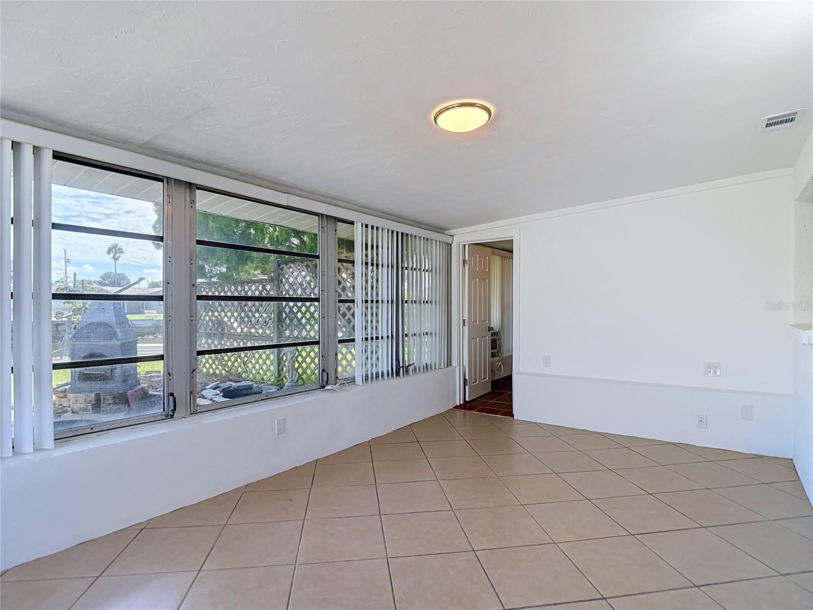 13538 LESLIE DR — photo 52