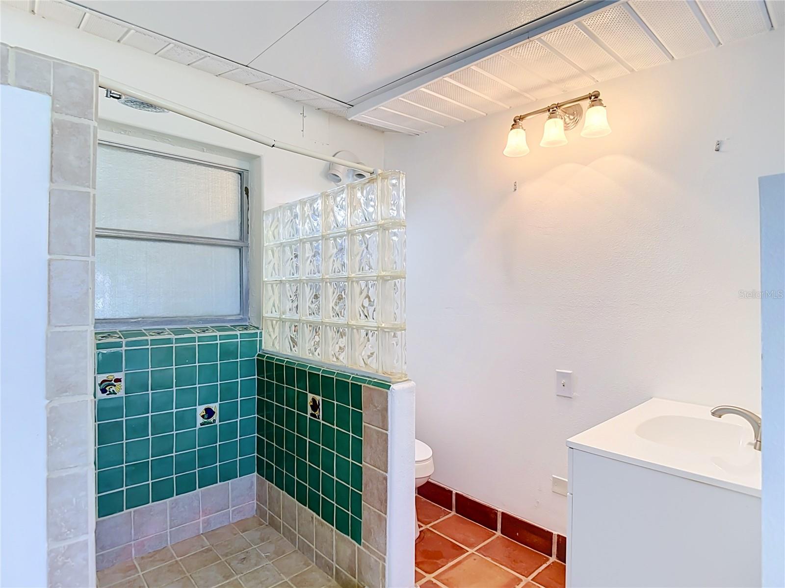13538 LESLIE DR — photo 49
