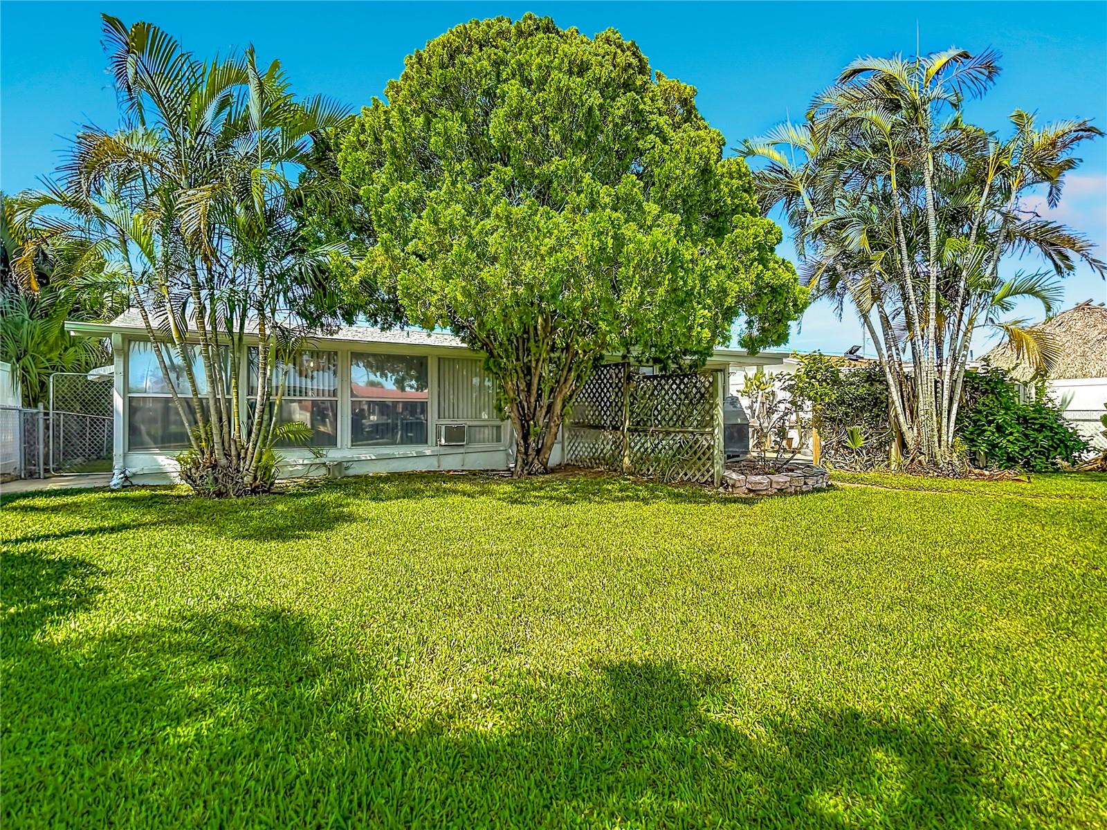 13538 LESLIE DR — photo 62