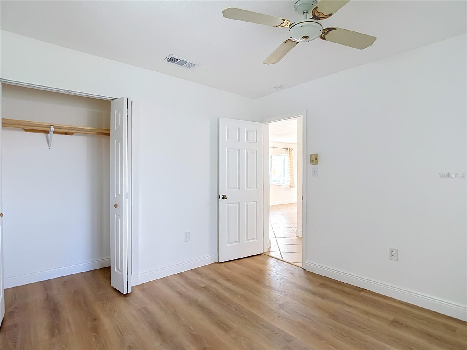 13538 LESLIE DR — photo 36