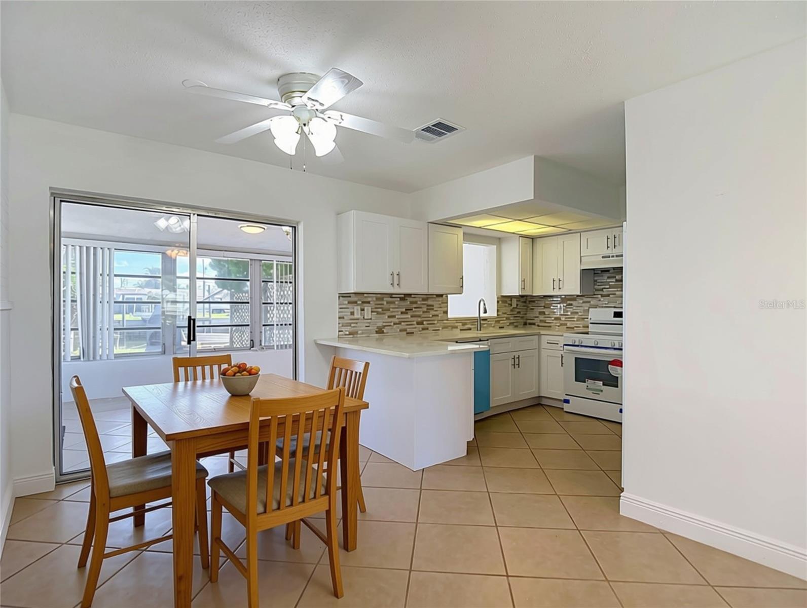 13538 LESLIE DR — photo 20