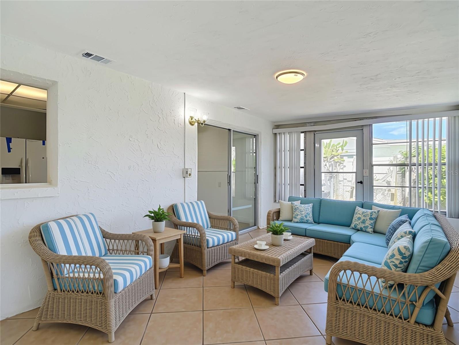13538 LESLIE DR — photo 55