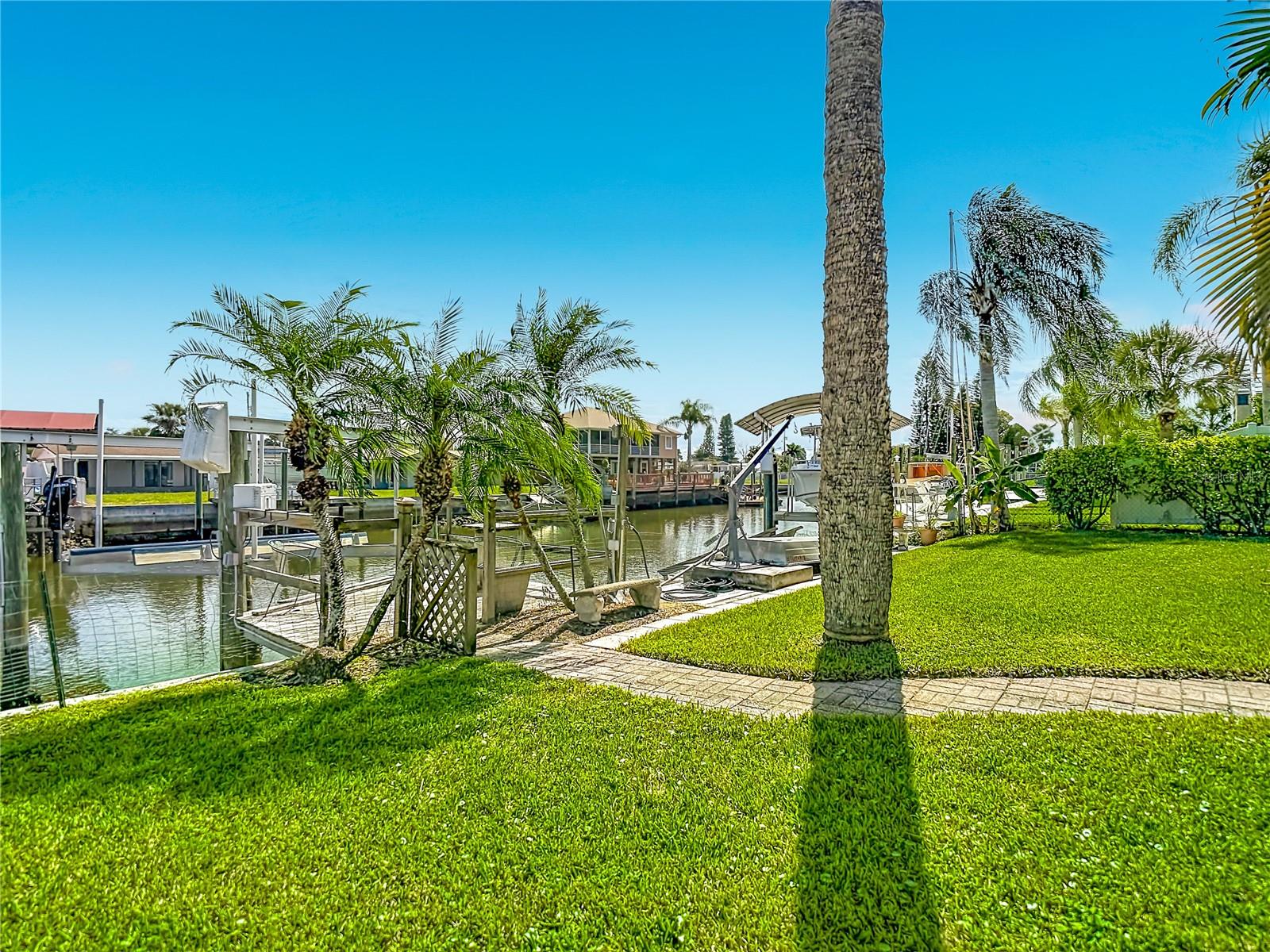 13538 LESLIE DR — photo 60
