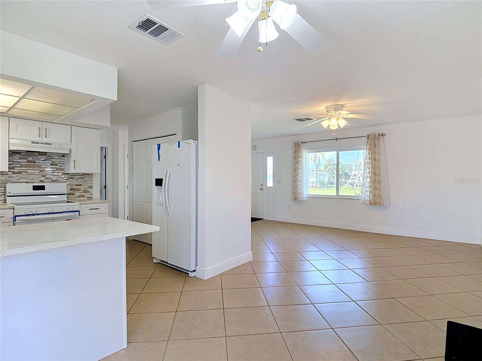 13538 LESLIE DR — photo 25