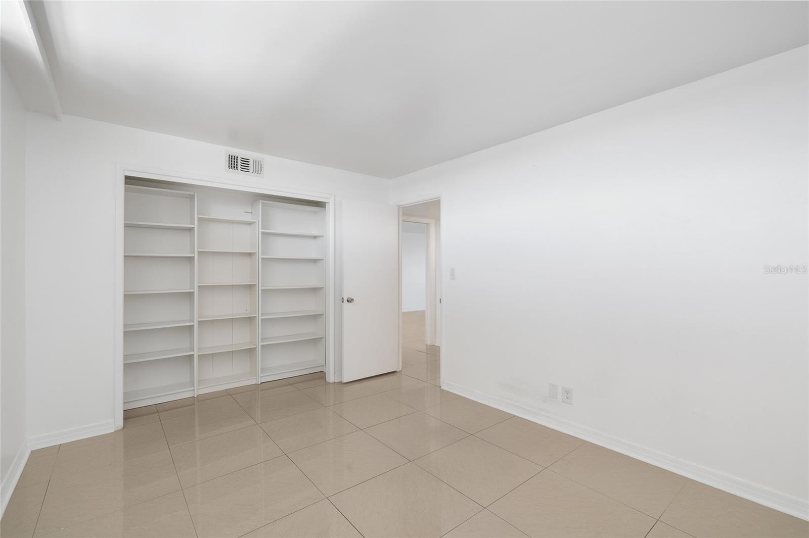 2617 COVE CAY DR #604 — photo 15
