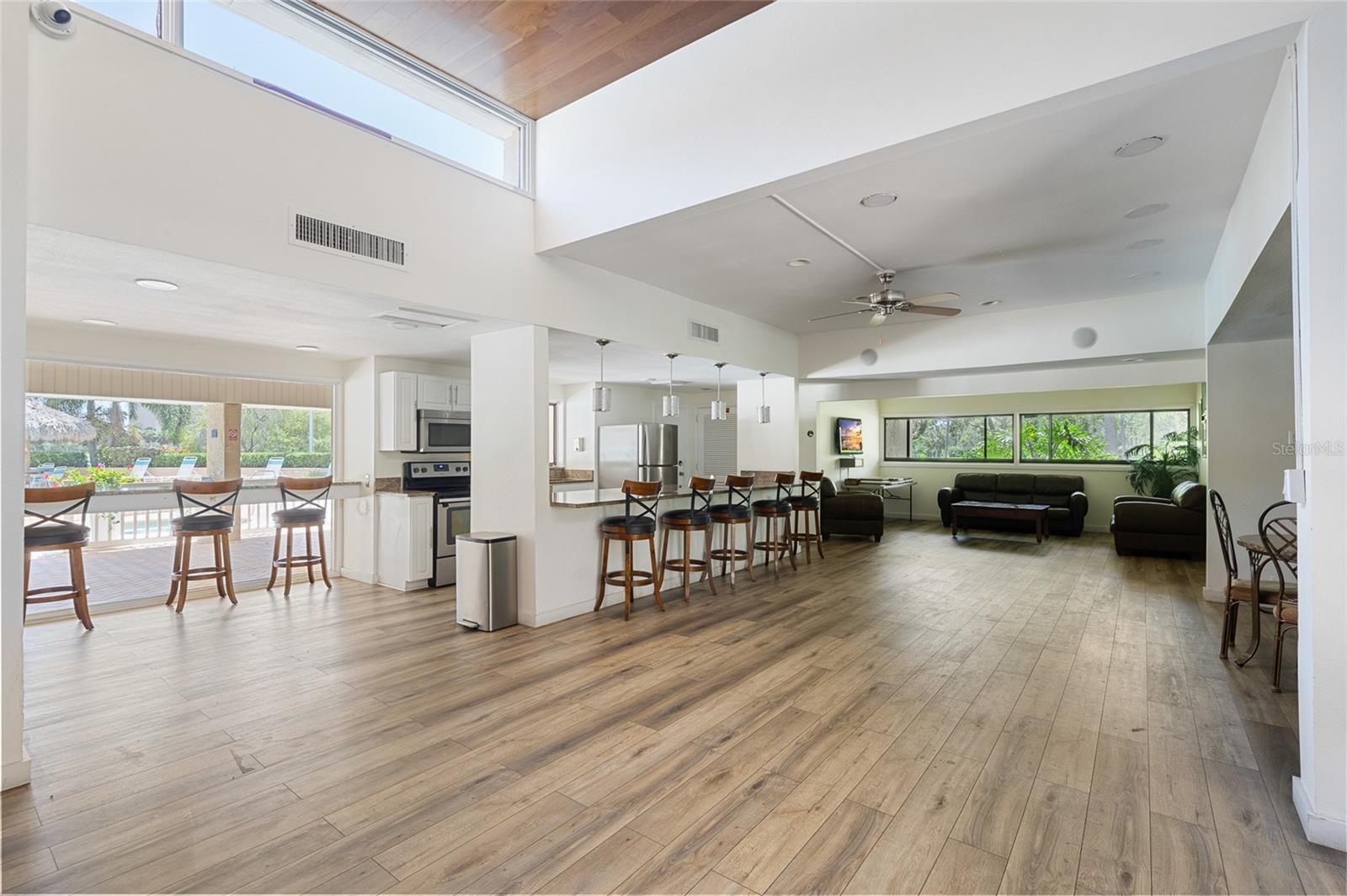 2617 COVE CAY DR #604 — photo 33