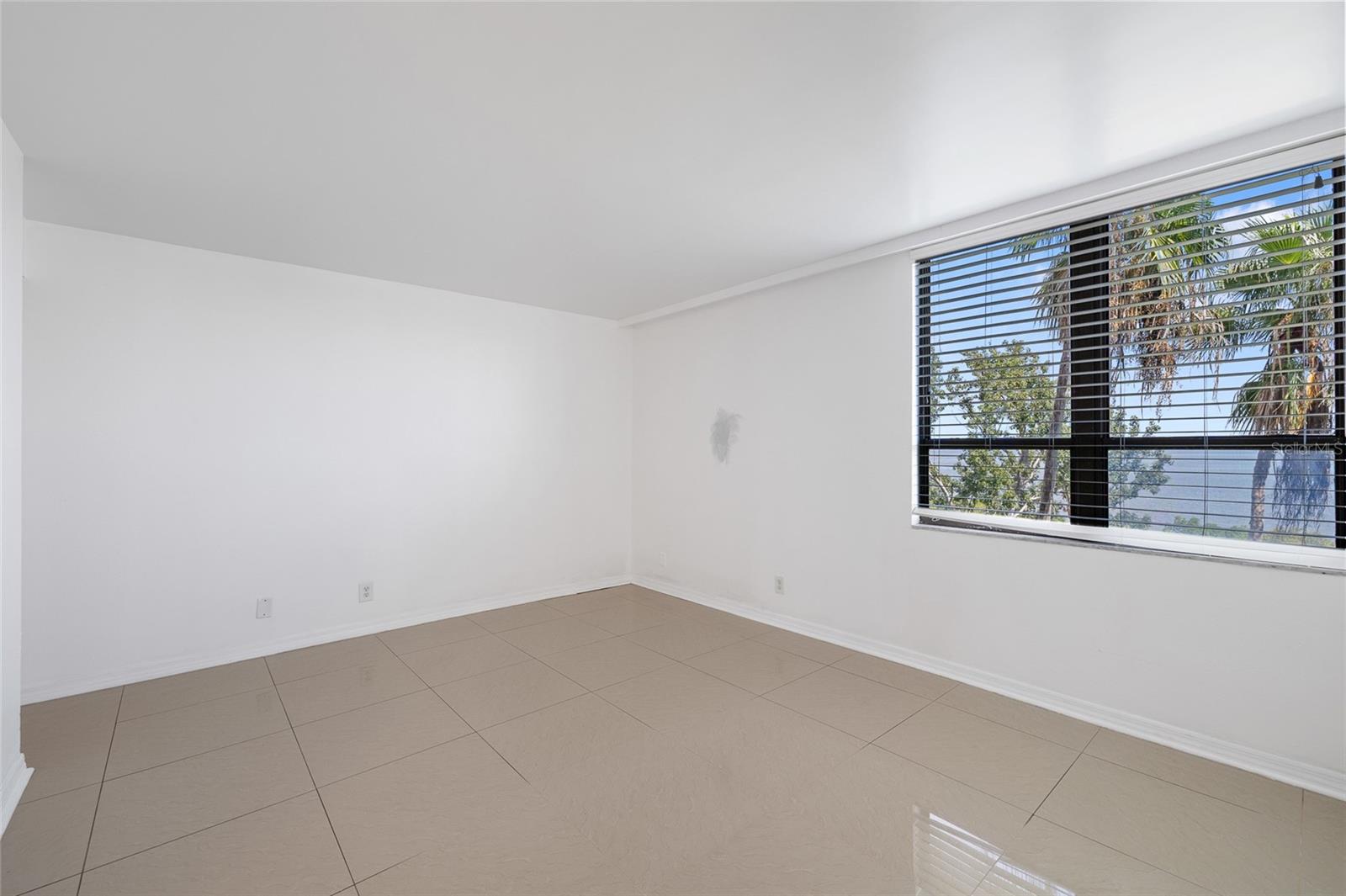 2617 COVE CAY DR #604 — photo 19