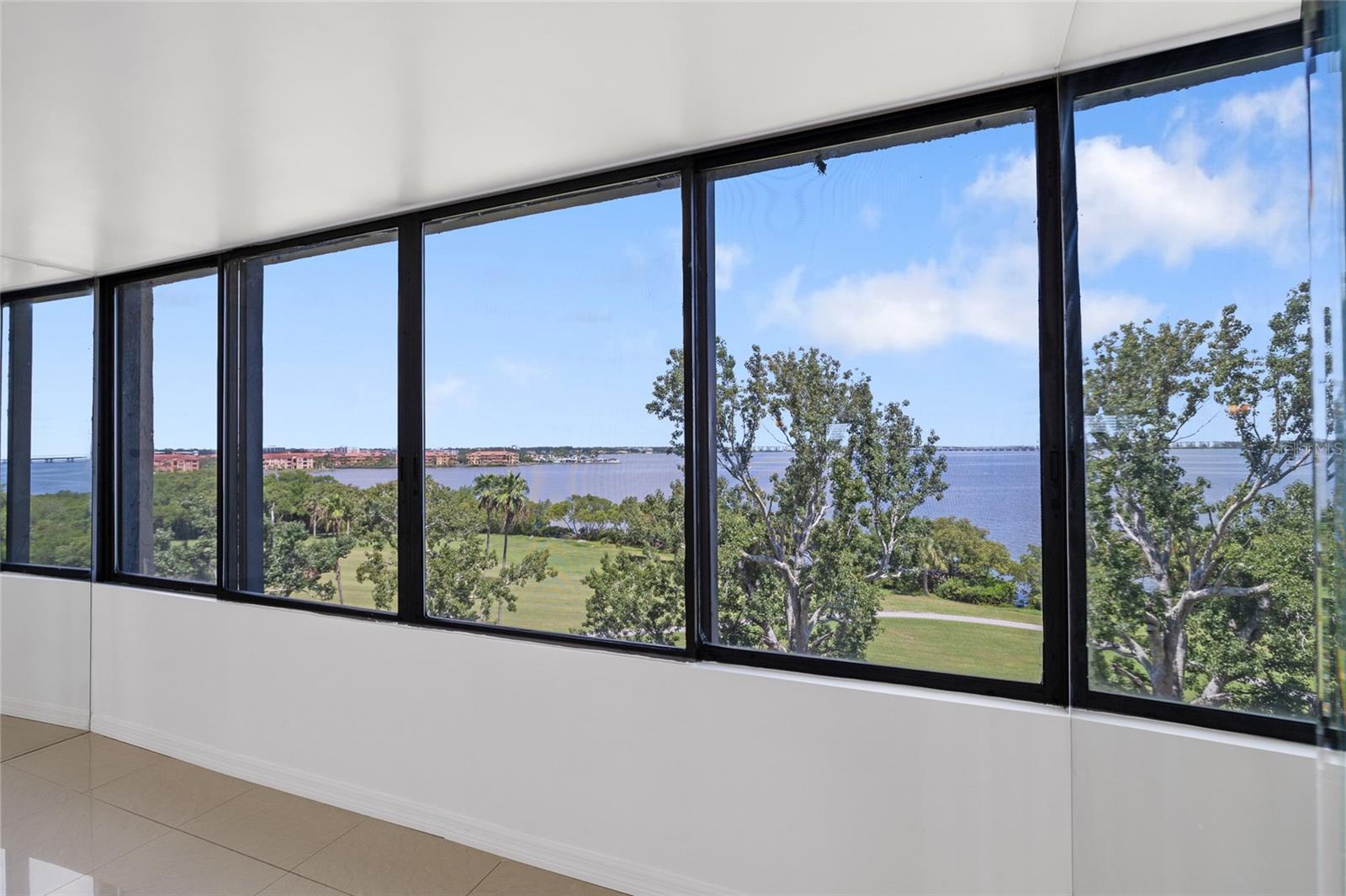 2617 COVE CAY DR #604 — photo 12