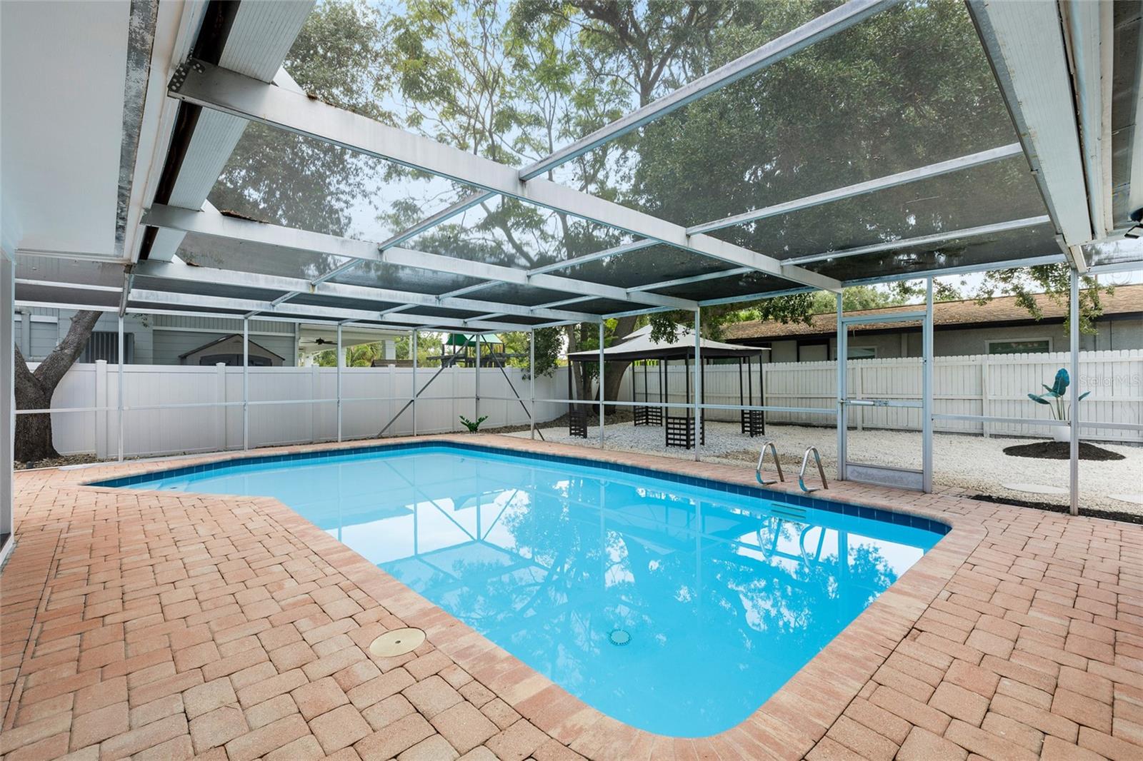 2306 S SAN JOSE CIR — photo 40
