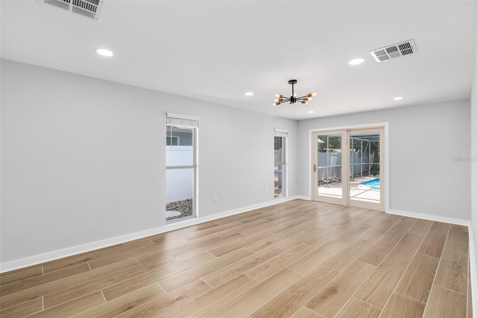 2306 S SAN JOSE CIR — photo 18