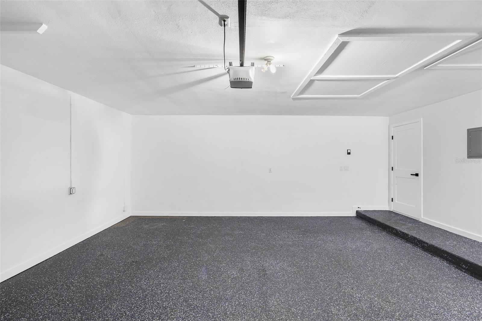 2306 S SAN JOSE CIR — photo 45