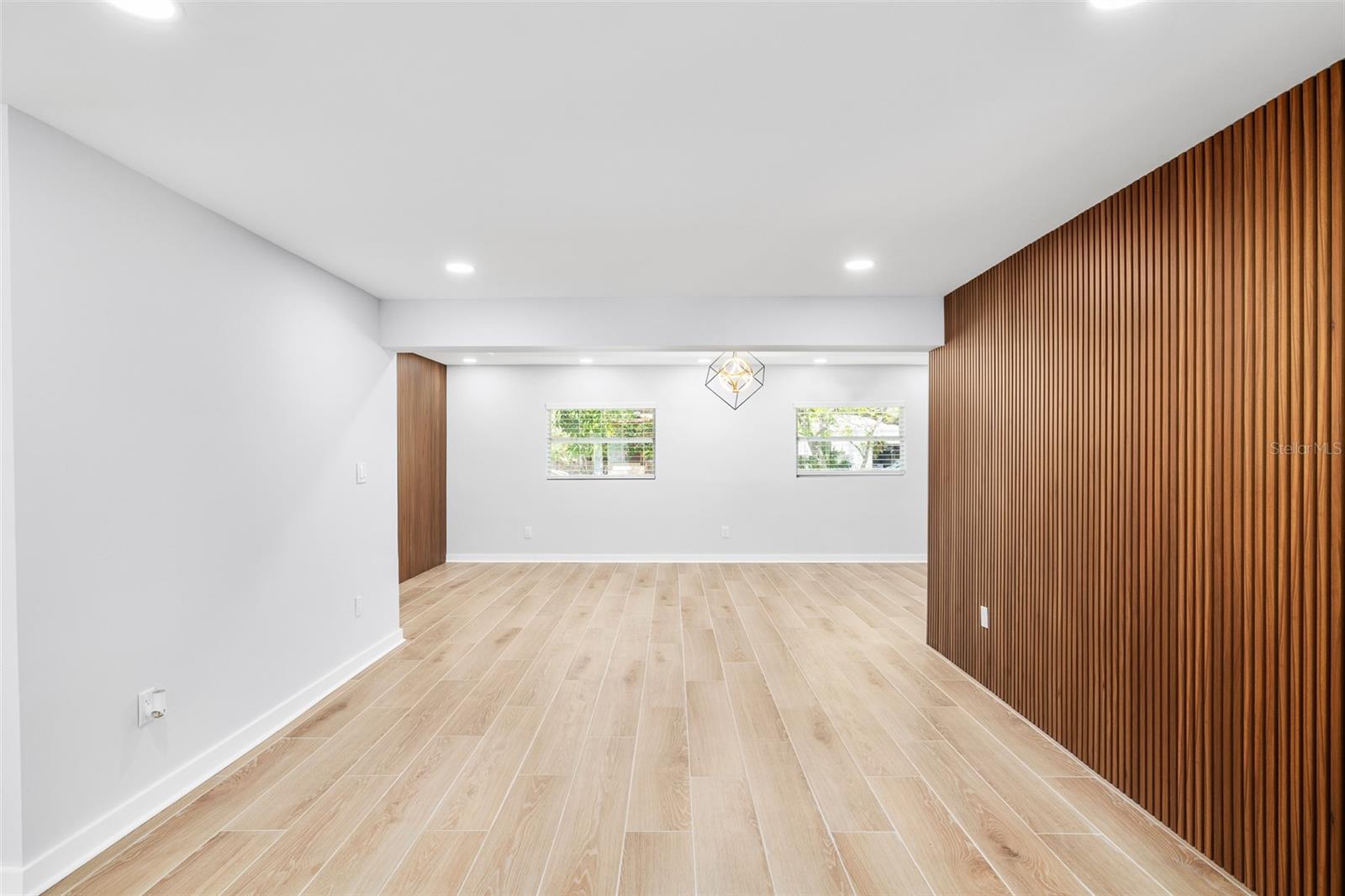 2306 S SAN JOSE CIR — photo 14