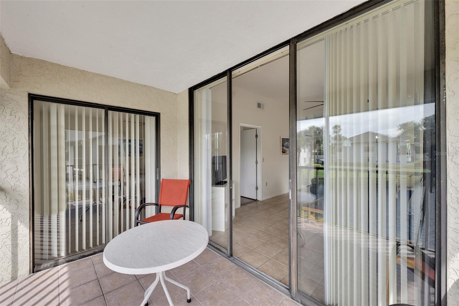 4401 46 AVE W AVE W #201 — photo 26