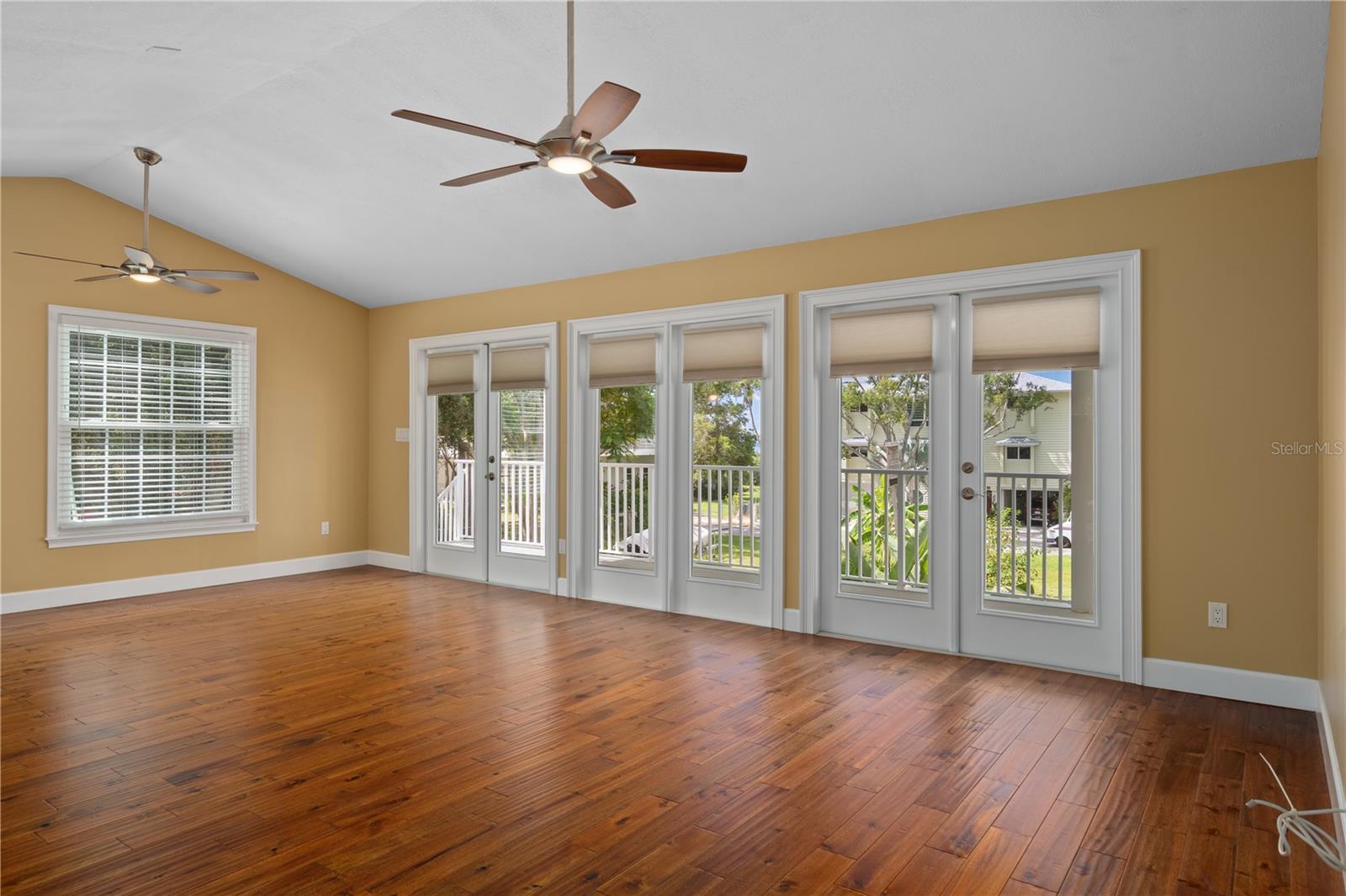 1459 COBURN DR — photo 9