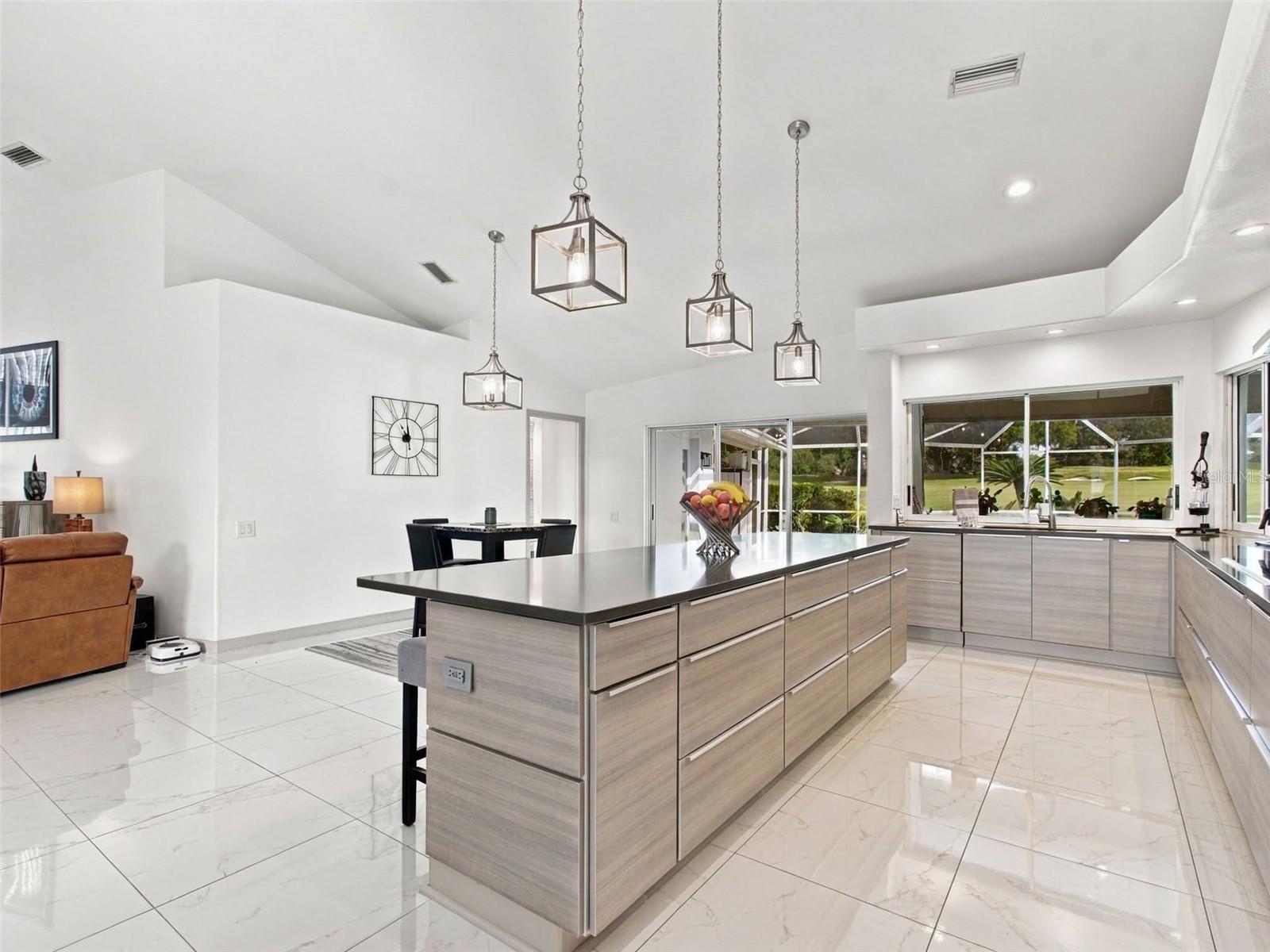30311 FAIRWAY DR — photo 30