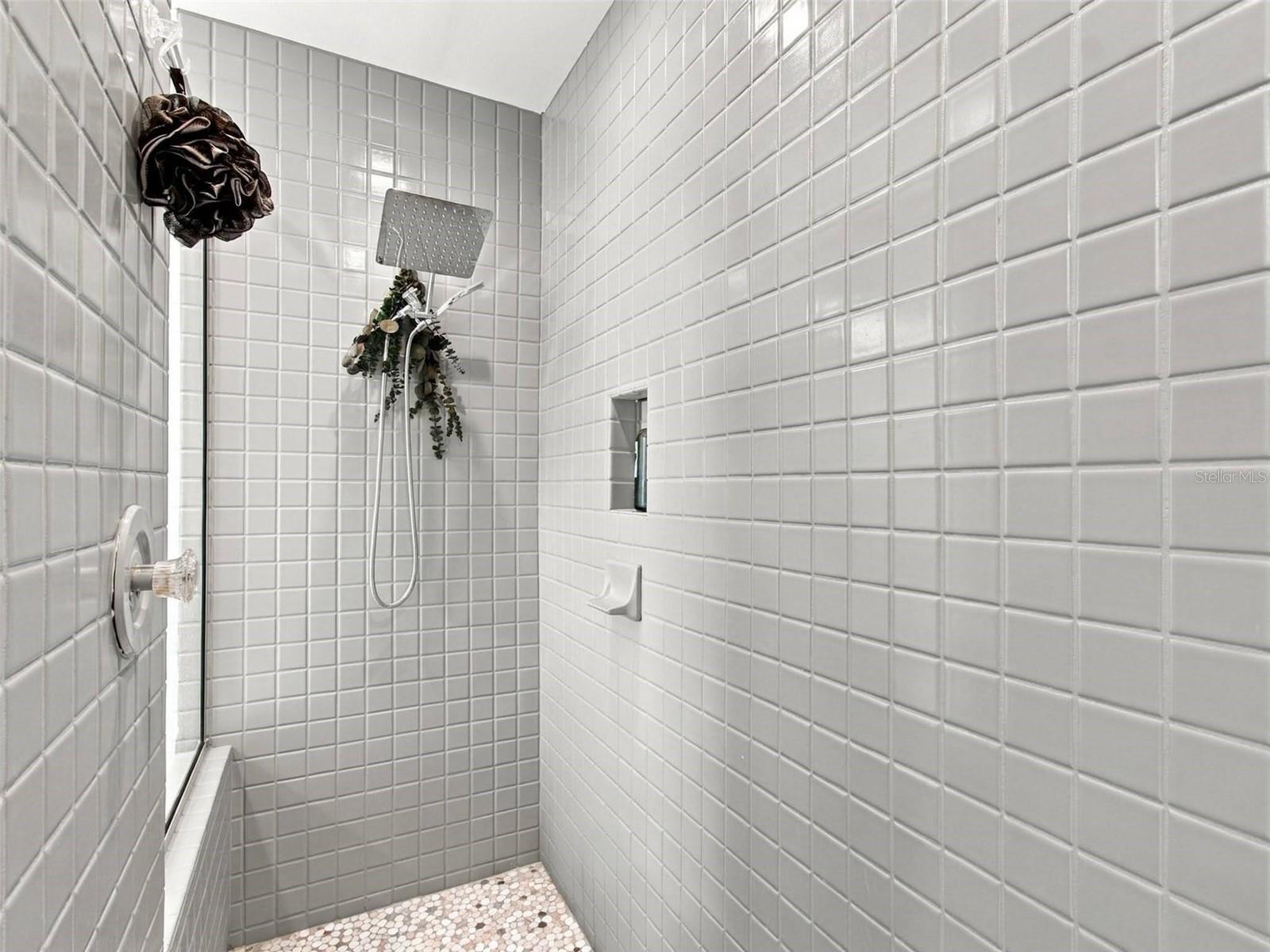 30311 FAIRWAY DR — photo 43
