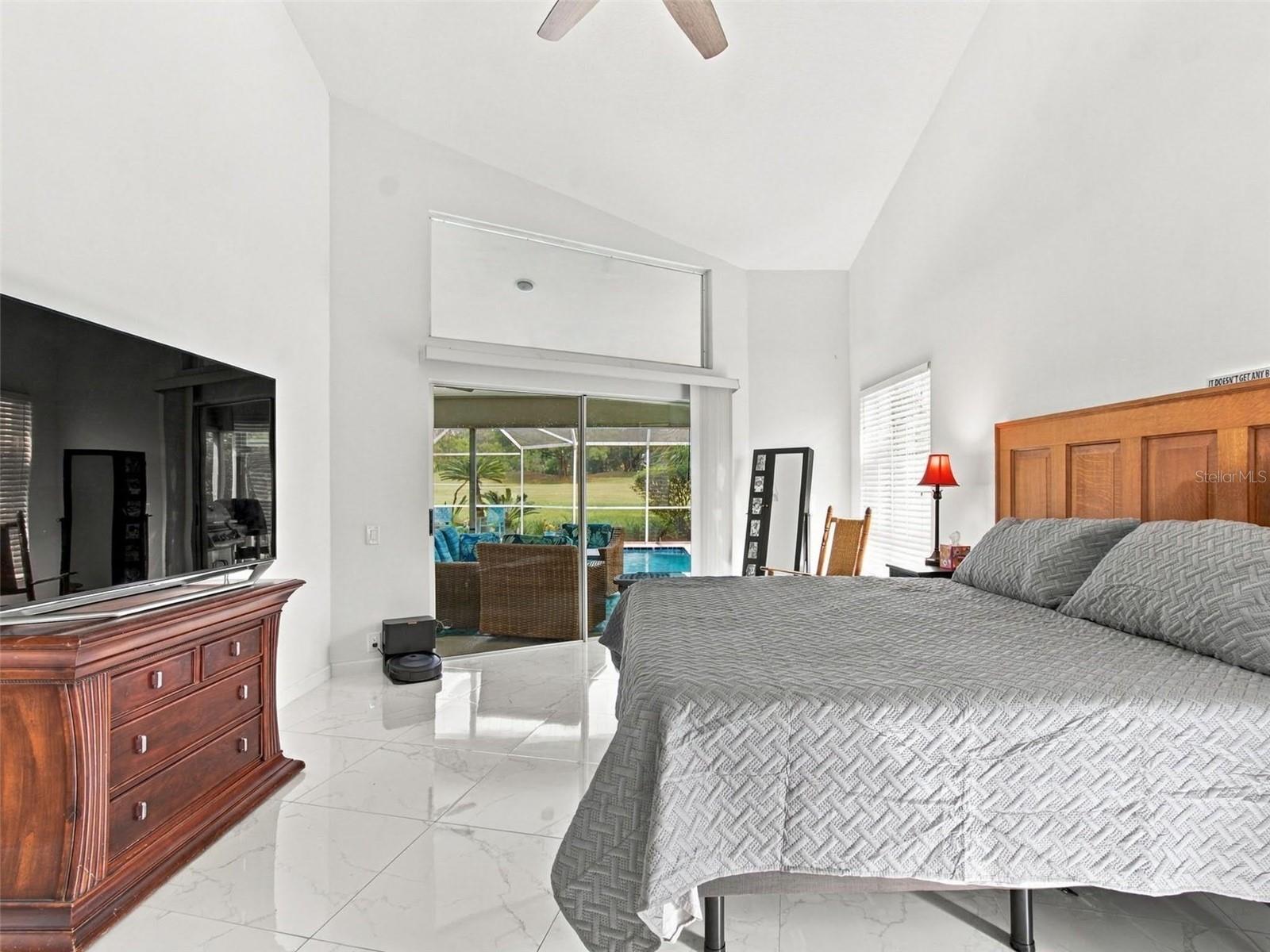 30311 FAIRWAY DR — photo 39