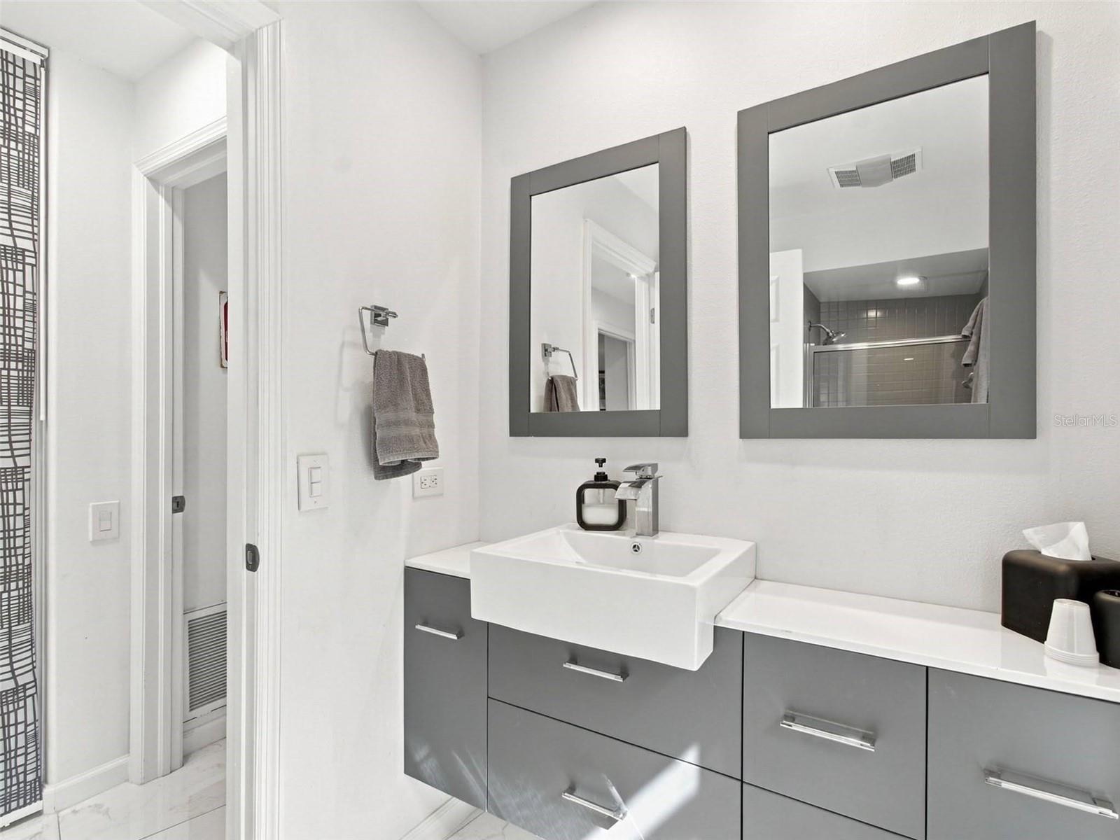 30311 FAIRWAY DR — photo 56