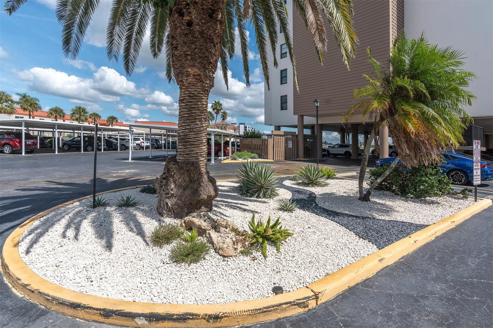 10355 PARADISE BLVD #208 — photo 44
