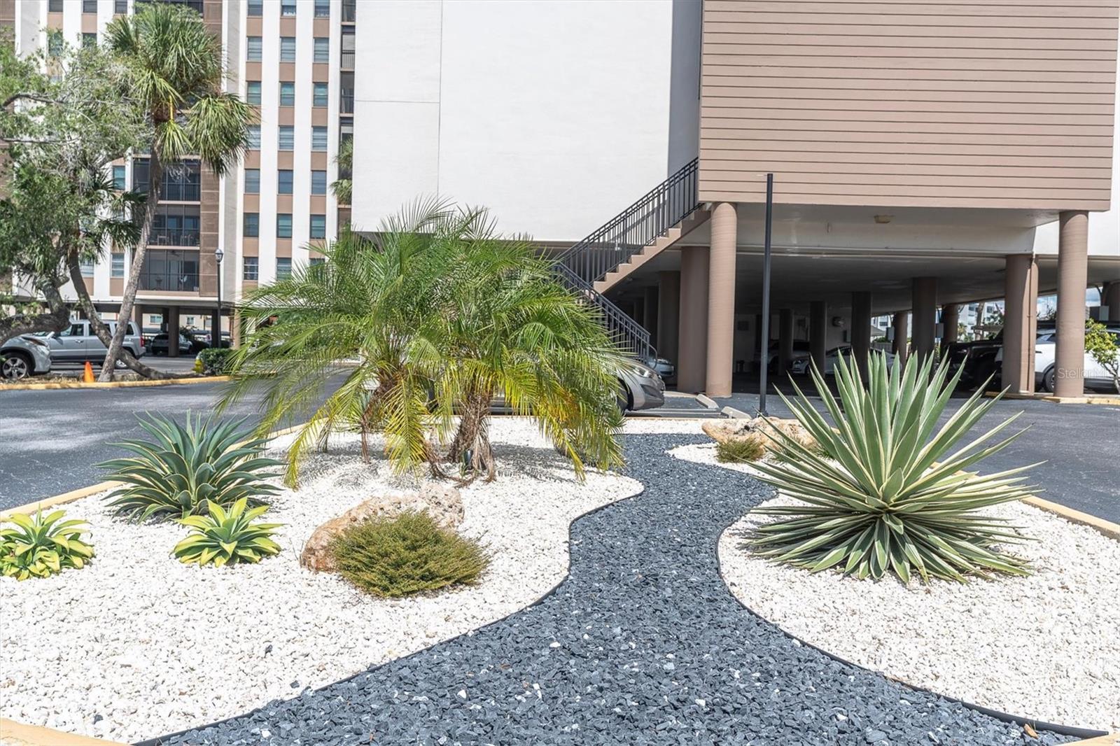 10355 PARADISE BLVD #208 — photo 43